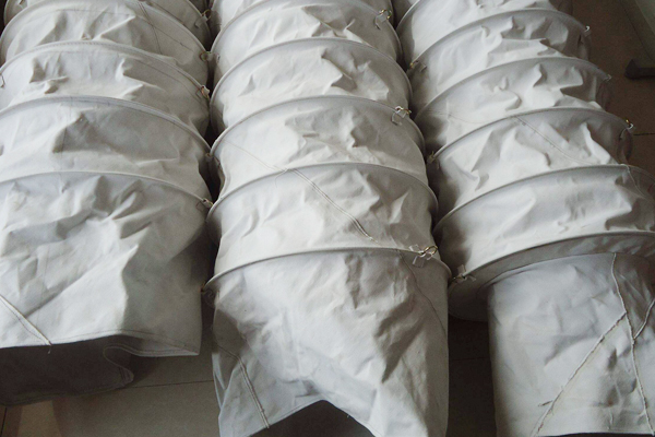 散裝機(jī)伸縮布袋